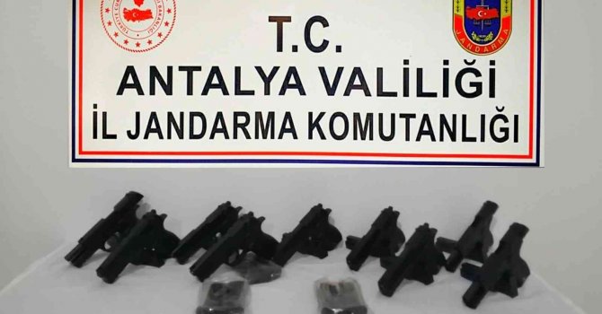 Jandarmadan marka ve seri numarası olmayan el yapımı silah operasyonu