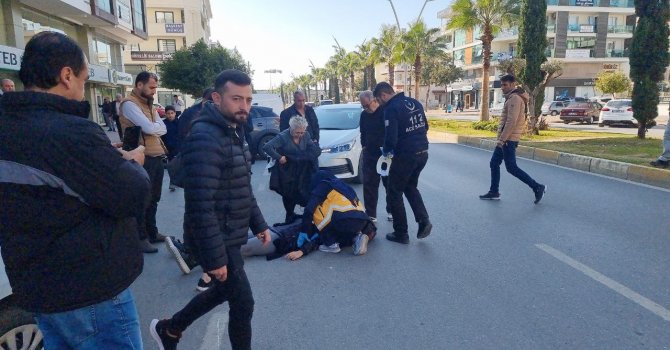 Motosiklet sürücüsü şerit ihlali sonucu hastanelik oldu