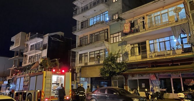 3. kattaki evine giren ekipleri gören yaşlı adam şaşkına döndü