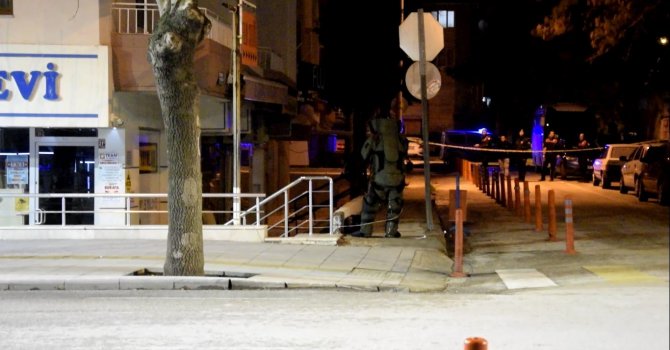 Burdur’da şüpheli çanta polisi alarma geçirdi