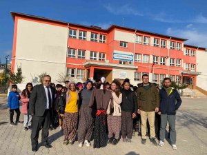 Yağmur yağması için "Çomçalı Gelin" etkinliği yaptılar