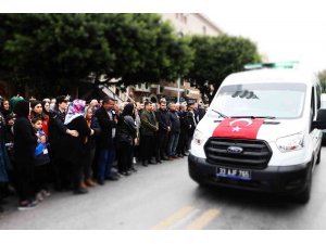 Mersinli şehit uzman çavuş son yolculuğuna uğurlandı