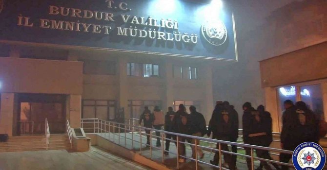 Burdur Emniyeti’nin asayiş çalışmalarında 68 kişiye işlem yapıldı
