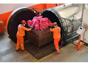 Mersin’de katı atıklardan 65 milyon KW elektrik enerjisi üretildi