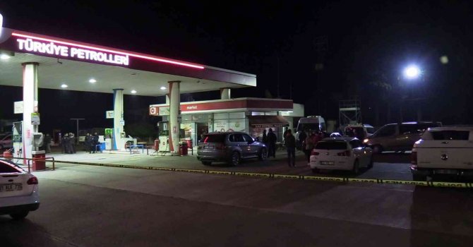 Adana’da akaryakıt istasyonuna kalaşnikoflu saldırı: 1 ölü