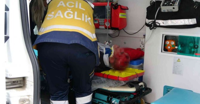 Otomobilin çarptığı bisikletli ölümden döndü, sürücü kaza anını soğukkanlılıkla anlattı