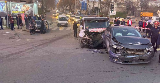 Kahramanmaraş’ta trafik kazası: 6 yaralı