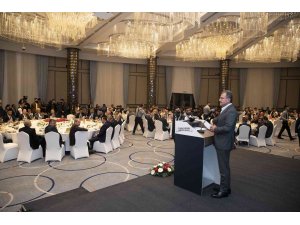 Vali Pehlivan: "Yatırımlar heyecan veriyor"