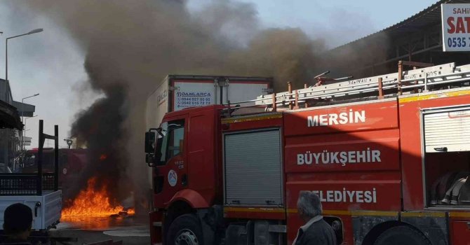 Tır alev alev yandı