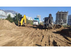 Alanya Belediyesinden kırsal yollarında yoğun mesai