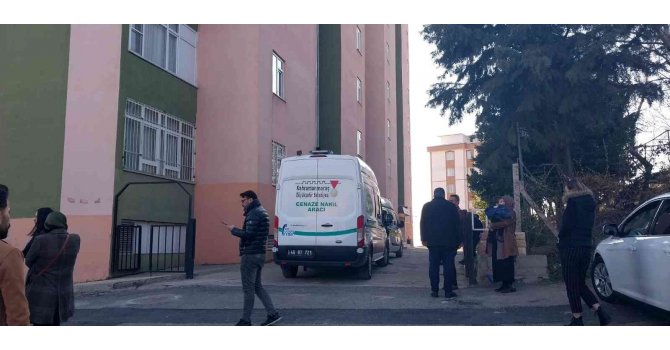 Eski MHP milletvekili Dedeoğlu’nun ağabeyi ve eşi evinde ölü bulundu