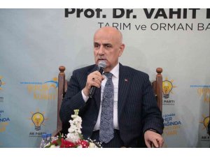 Bakan Kirişci 6’lı masaya yüklendi, “13 değil, 133 kere toplansanız sizin oradan aday çıkmaz”