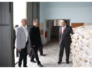 Açık cezaevindeki iş yurdu atölyelerinde hükümlülere mesleki eğitimler veriliyor