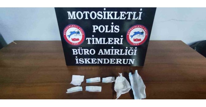 Hatay’da uyuşturucu taciri 3 şüpheli yakalandı