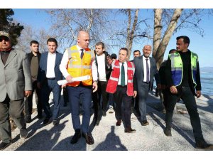 Finike Cumhuriyet Meydanı 23 Nisan’da açılıyor