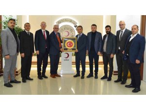 Karslıoğlu: “Kızılay’a hep destek tam destek olacağız”