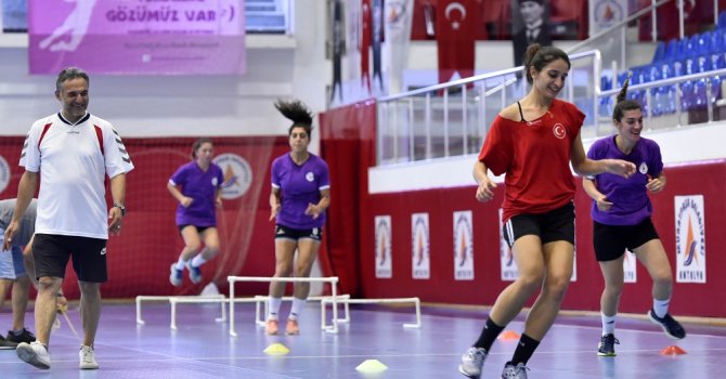 Paşanın Melekleri Rize deplasmanında