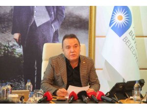 Başkan Böcek’ten depremzedelere konaklama daveti