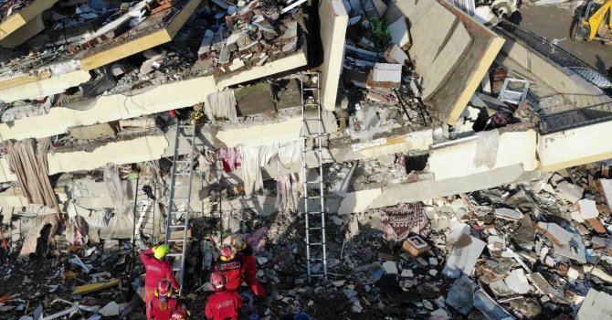 Depremin vurduğu Elbistan, dron ile görüntülendi