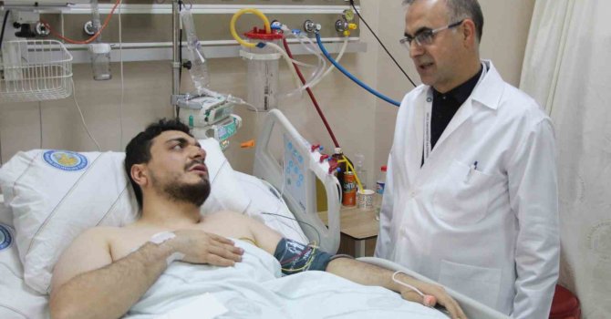 Başhekim Prof. Dr. Akdağ: “Hastaların kimi korkudan kalp krizi geçirdi, kimi yüksekten atladı”