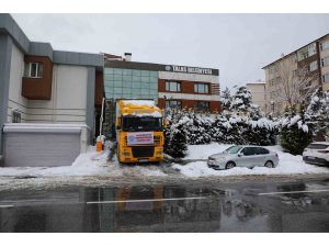 Bir ses bir nefes, gönlünü kattı herkes