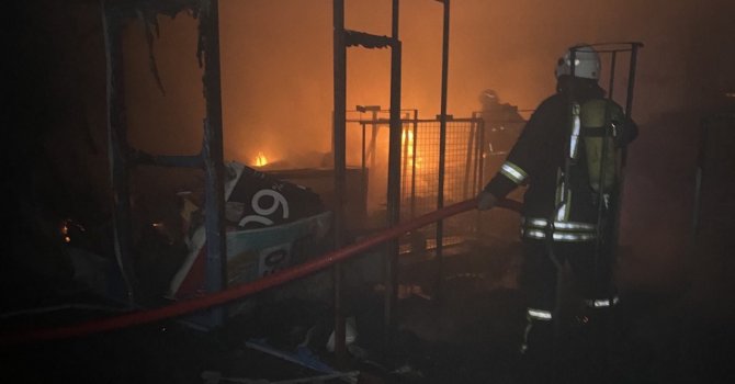 Adıyaman’da alışveriş merkezinde korkutan yangın