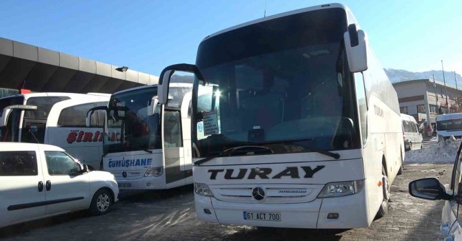 Depremden kaçan Suriyeli depremzedeyi ölüm otobüste yakaladı