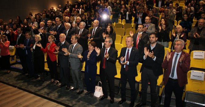 Büyükşehir Belediyesi Öğretmenler Günü’nü dolu dolu kutladı