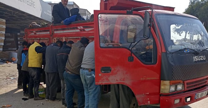 Hatay’da hırsızlık girişiminde bulunanlar Özel Harekat polisleri tarafından yakalandı