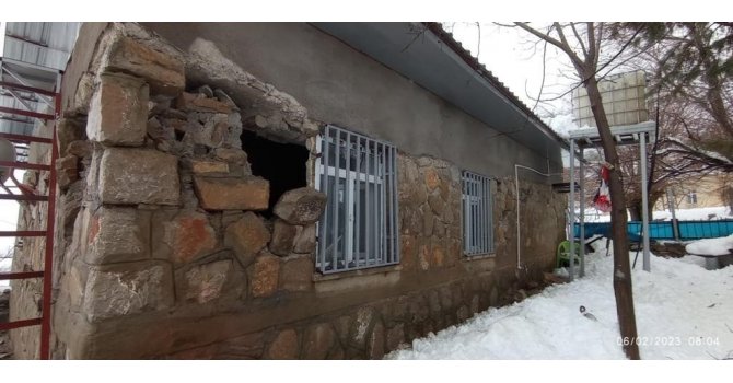 Deprem Lice’nin köylerinde hasara neden oldu