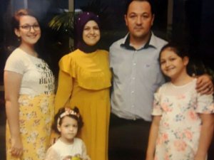 Acil tıp teknisyeninden büyük fedakarlık: Enkaz altındaki kızını bırakıp görevine devam etti