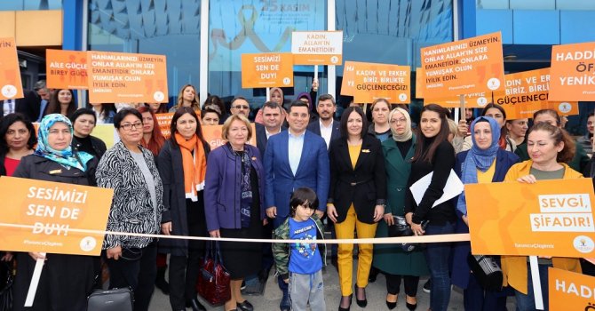 Tütüncü “Kadına şiddet insanlığa ihanettir”