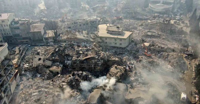 Depremde 6’ncı gün: Kahramanmaraş’ta son durum havadan görüntülendi