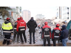 Gürsu Belediye Başkanı Işık Kahramanmaraş’ta