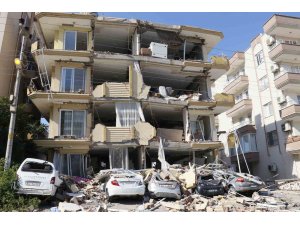 Depremin İskenderun’da geride bıraktığı acı tablo