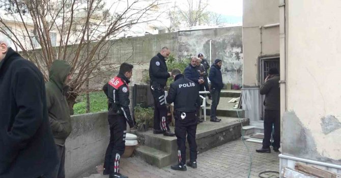 Bursa’da bir apartman kapıcısı kaldığı depoda ölü bulundu