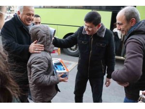 Nazilli’den 83’ü tır, 154 araç deprem bölgesine gönderildi