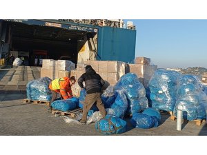 İhtiyaç malzemeleri deniz yoluyla gönderiliyor