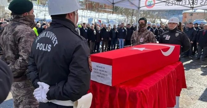 Depremde hayatını kaybeden 3 kişi Ordu’da toprağa verildi