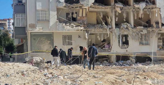 Hasan Alpargün’ün inşa ettiği tüm binalar hasarlı