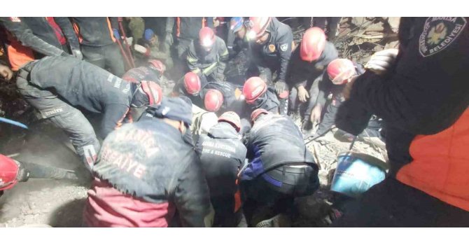 166’ncı saatte inanılmaz kurtuluş