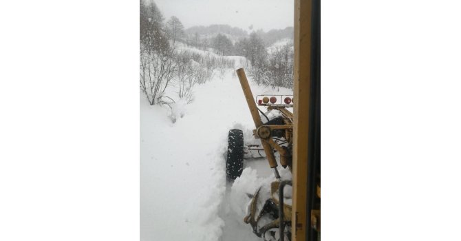 Giresun’da 42 köy yolu kar nedeniyle ulaşıma kapandı