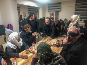 Başkan Yalçın Mekik Dokuyor