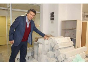 Zemin değil, ihmaller yıkıyor