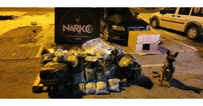 116 kilo uyuşturucu Kayseri’ye sokulamadan ele geçirildi