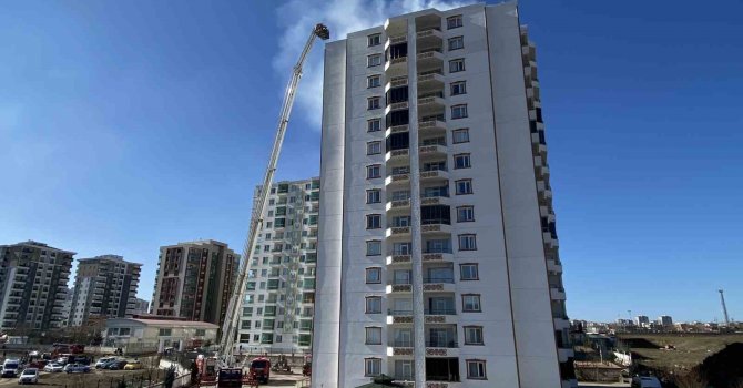 Diyarbakır’da ev yangını söndürüldü