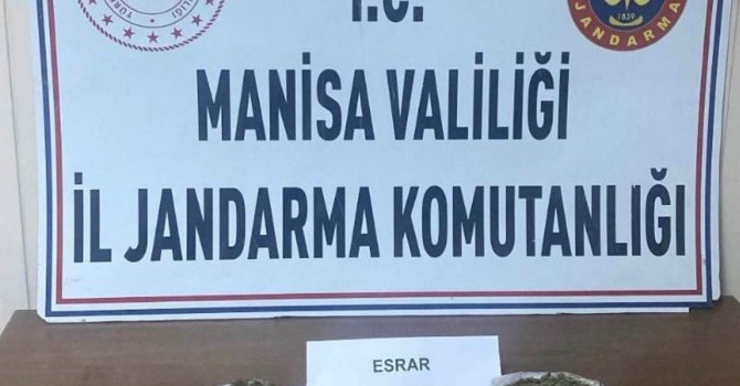 Manisa’da taksideki yolcudan uyuşturucu çıktı