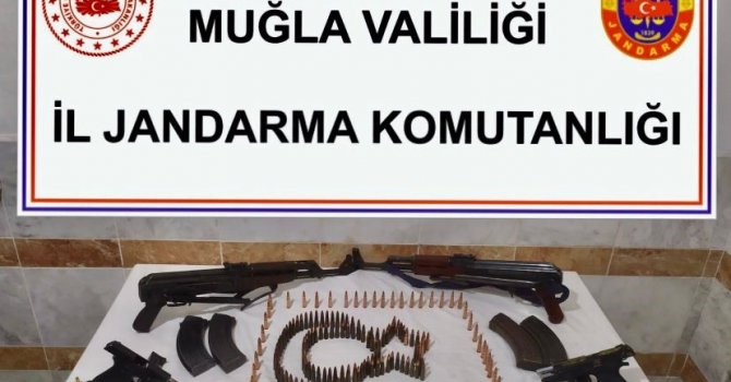 Ev değil, cephanelik çıktı