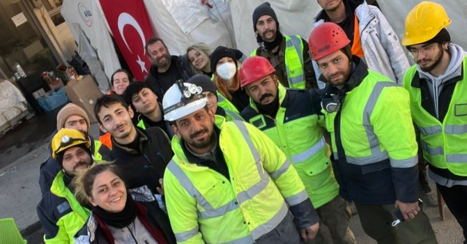 Marmaris Arama Kurtarma ekibi deprem bölgesinde çalışmaya devam ediyor