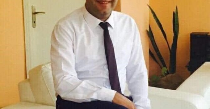 Ağaca çarpan otomobilin sürücüsü hayatını kaybetti